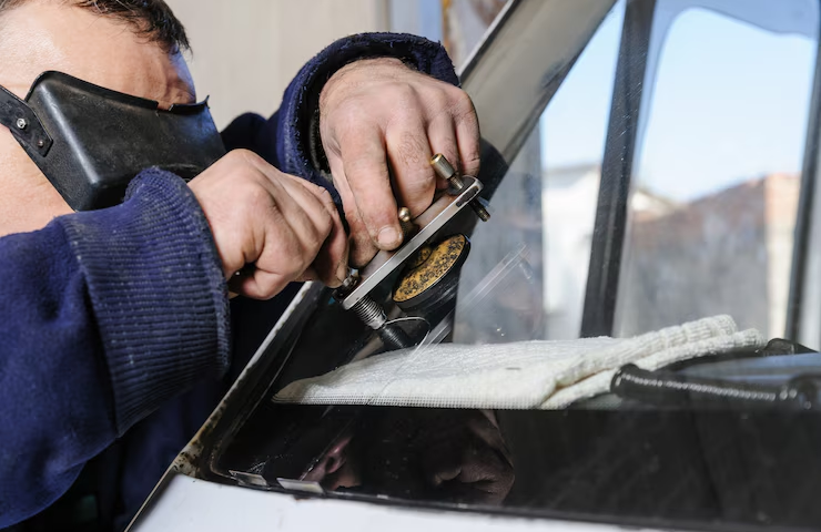 Windshield Scratch Removal Services In Thane